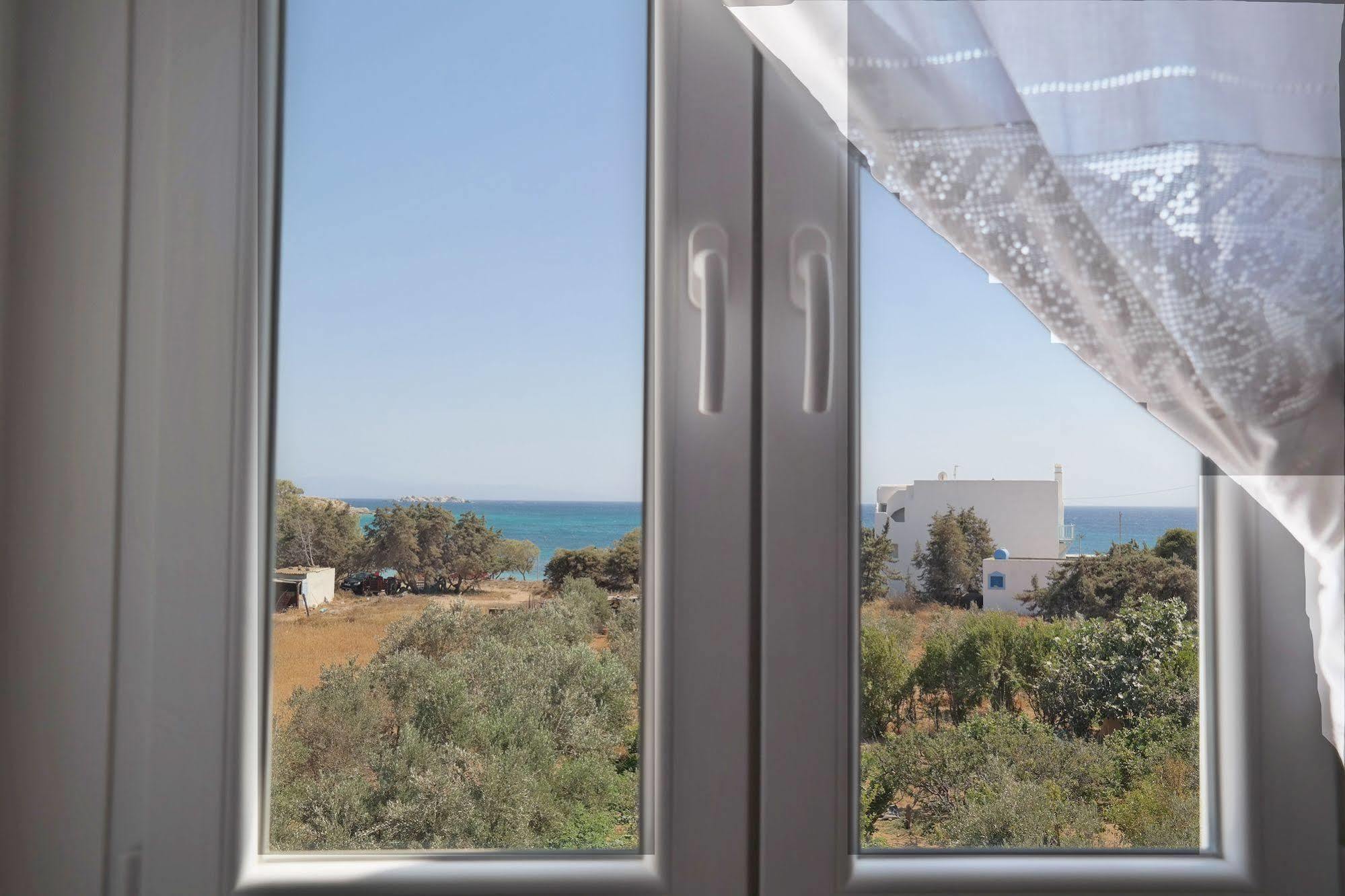 Mina'S Studios In Naxos Island Agios Prokopios  Zewnętrze zdjęcie